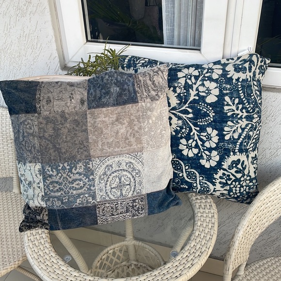 Pottery Barn Accents Pottery Barn Cushion Covers Set Of 2 Poshmark